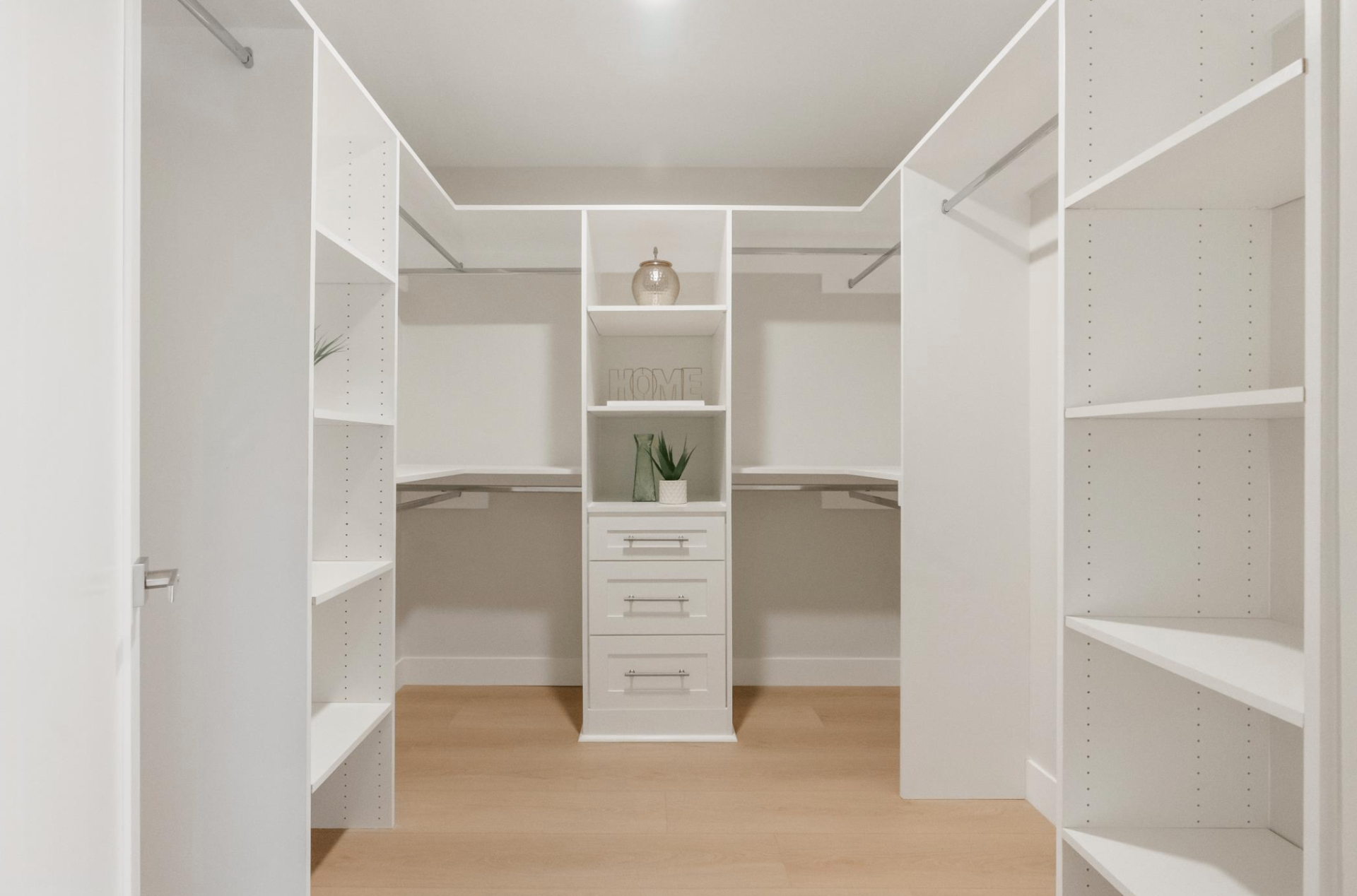 Custom Closets